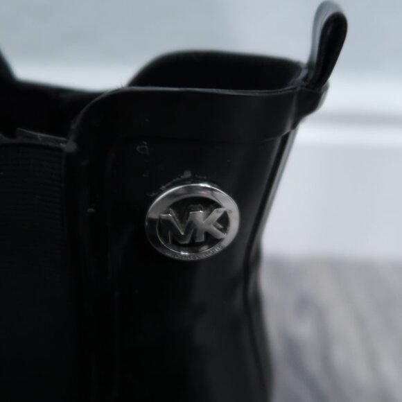 Michael Kors Shoes Womens 8 Black Chelsea Rain Boots Ankle Booties Slip On - Picture 10 of 15